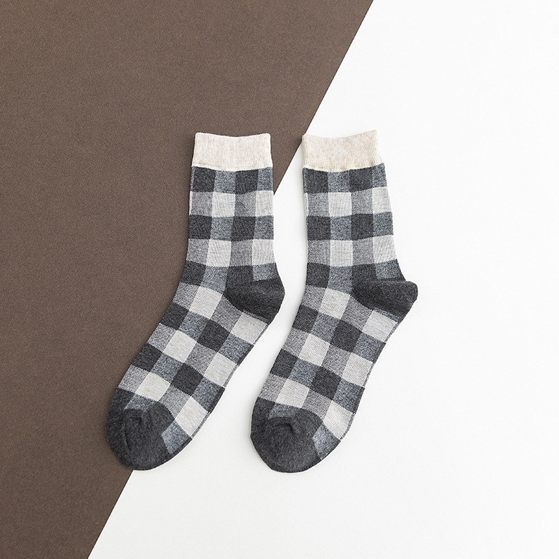 Lattice Tube Socks Autumn And Winter Leisure Dual Needle Ms. Comfortable Breathable Cotton Stockings Wholesale